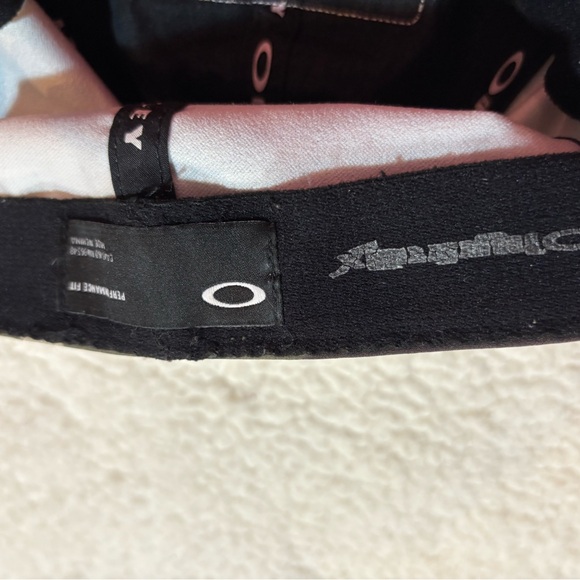 Oakley Camo Cap - Picture 5 of 6